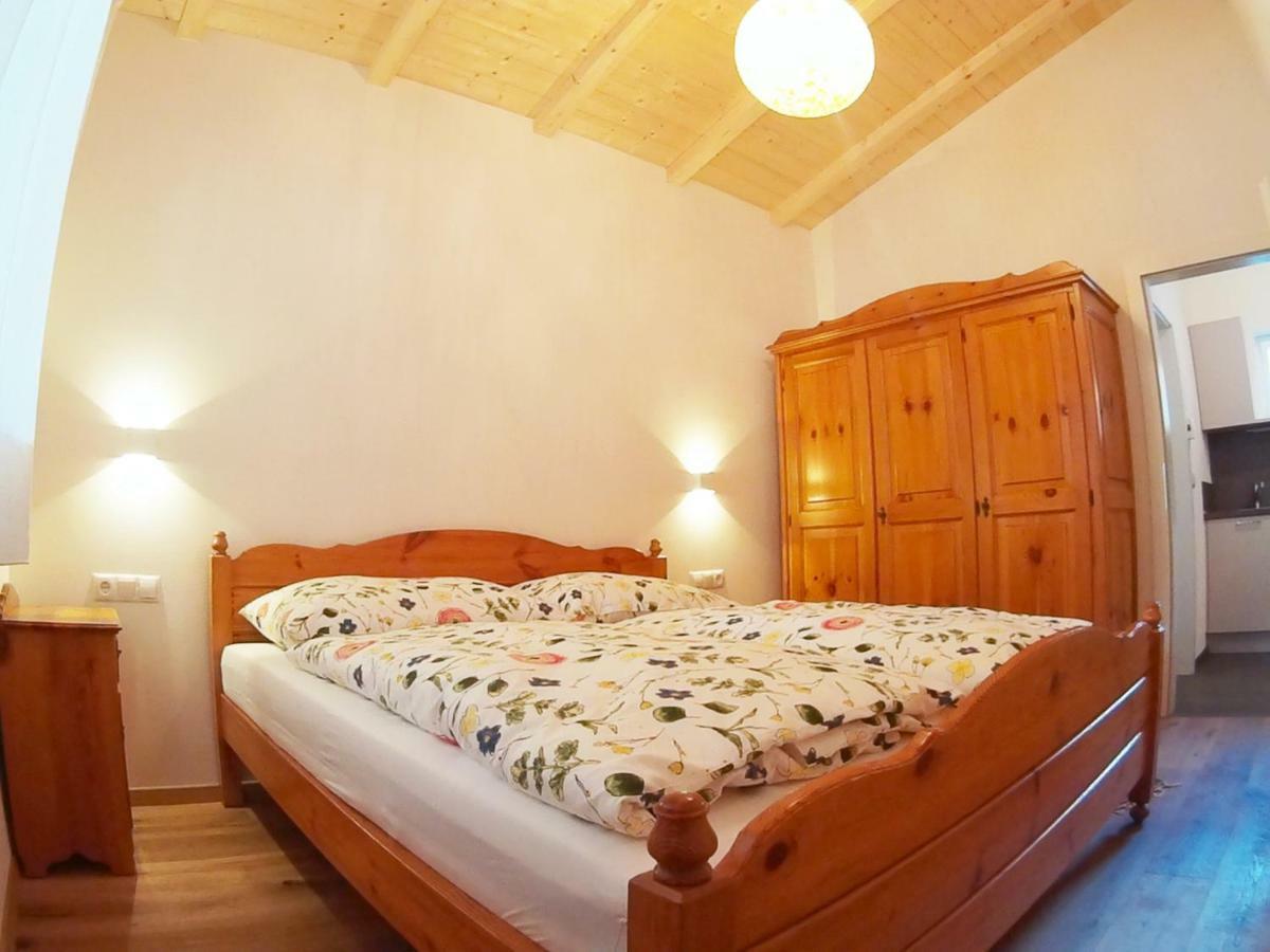 Apartment Zimat Chienes Esterno foto