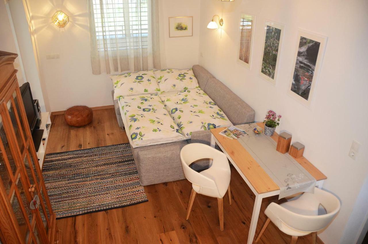 Apartment Zimat Chienes Esterno foto